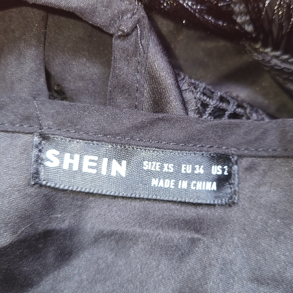 Womens Fringe Cutout Crop Top - Picture 6 of 6